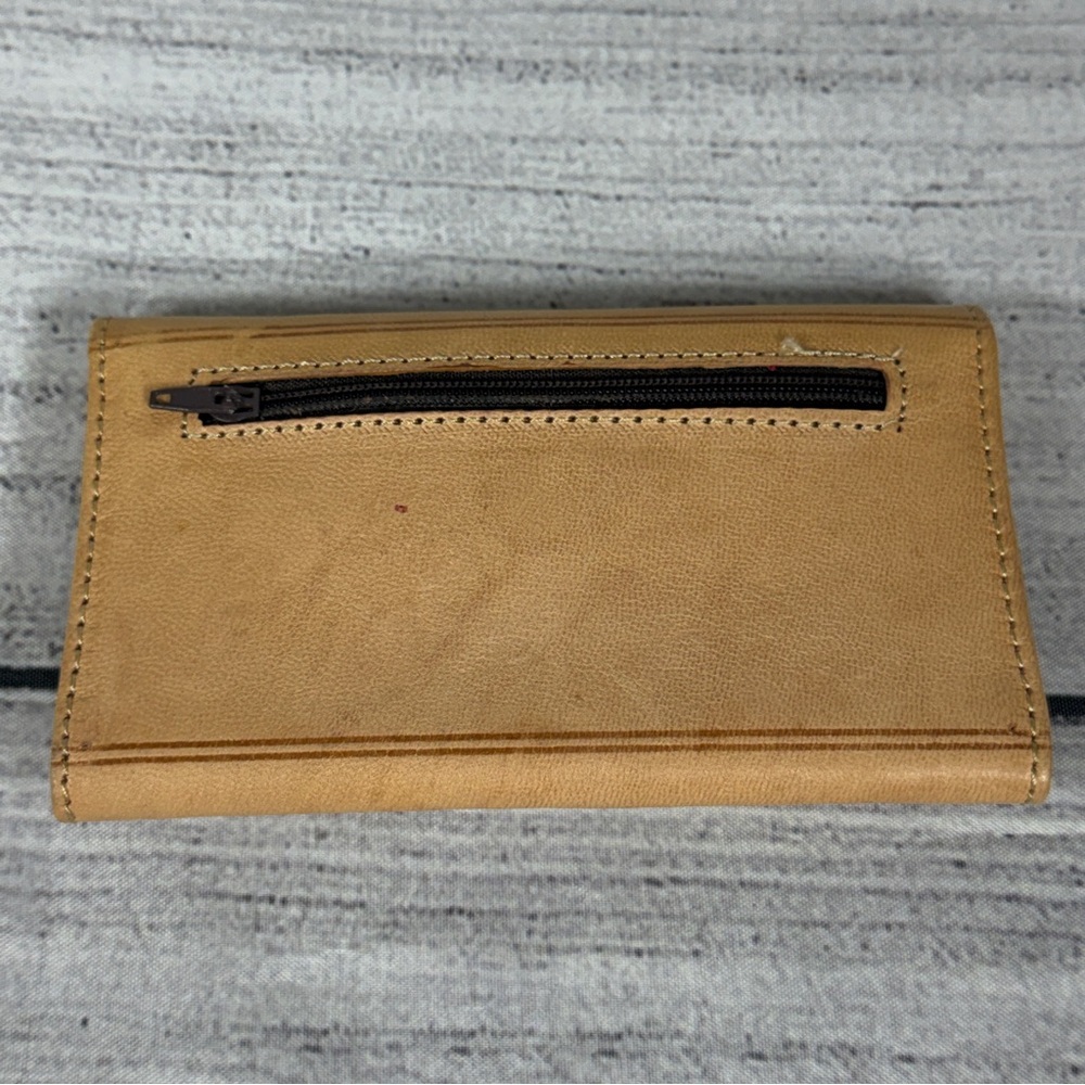 Tan Hand Tooled Embossed Leather Wallet - Unbranded - Picture 3 of 9